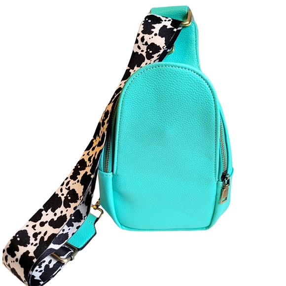 TURQUOISE GUITAR STRAP SLING BAG - Picture 1 of 10